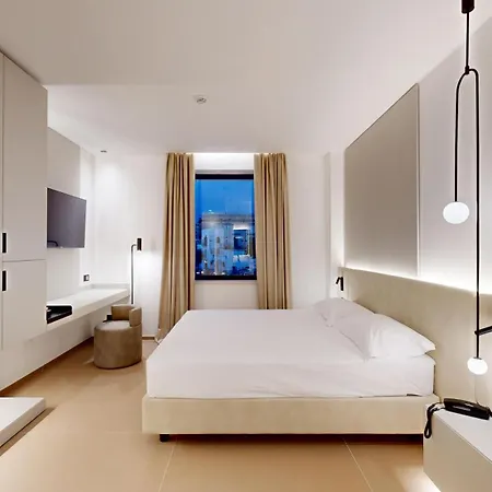 Primo Hotel
