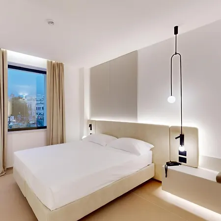 Primo Hotel
