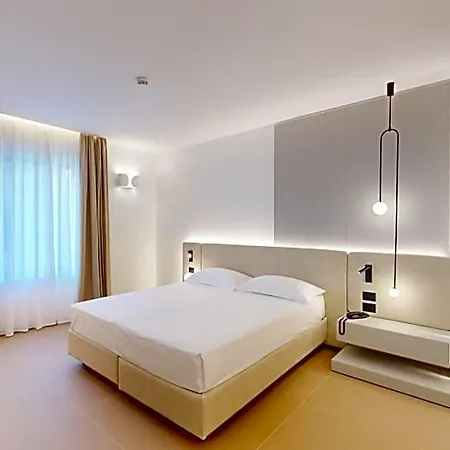 Primo 4* Ostuni